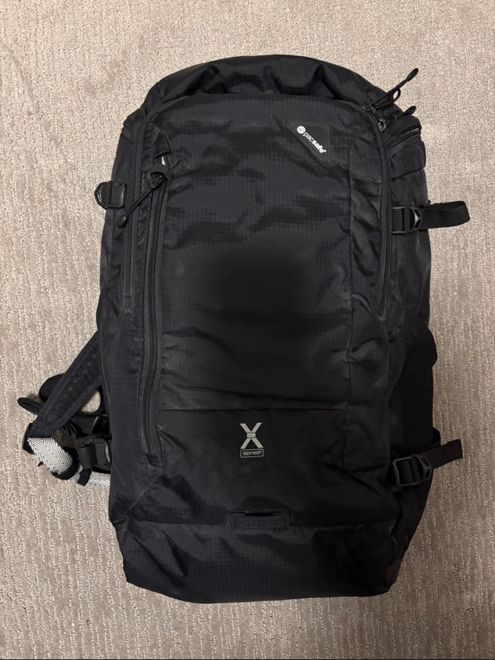 Pacsafe Venturesafe X30 Black Backpack (30L capacity)with Multiple Pockets
